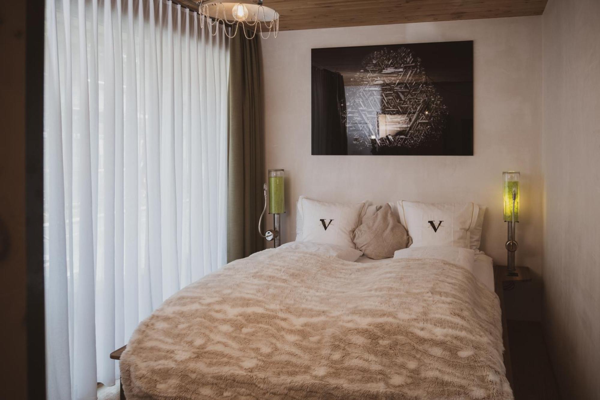 Backstage Hotel Serviced Apartments Zermatt Kültér fotó